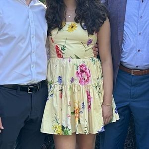 Yellow floral dress POCKETS